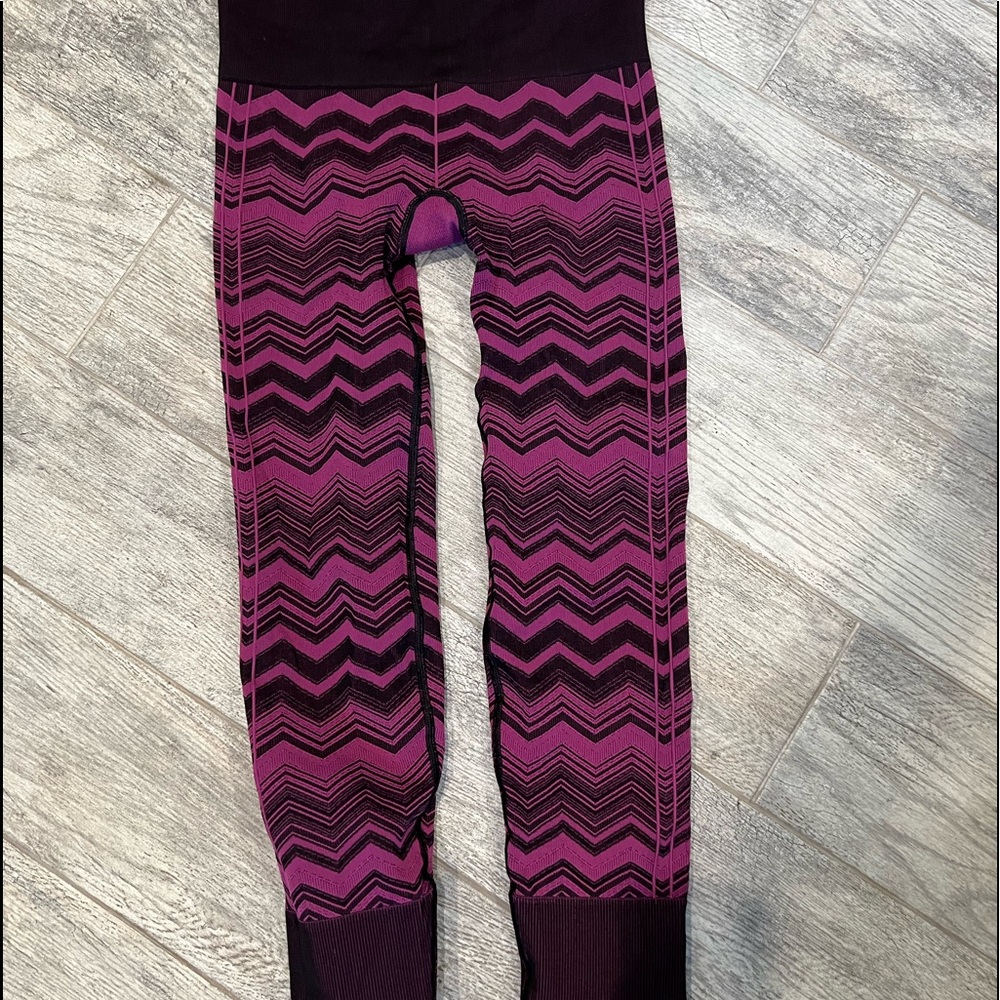 Lululemon ebb to street size 6